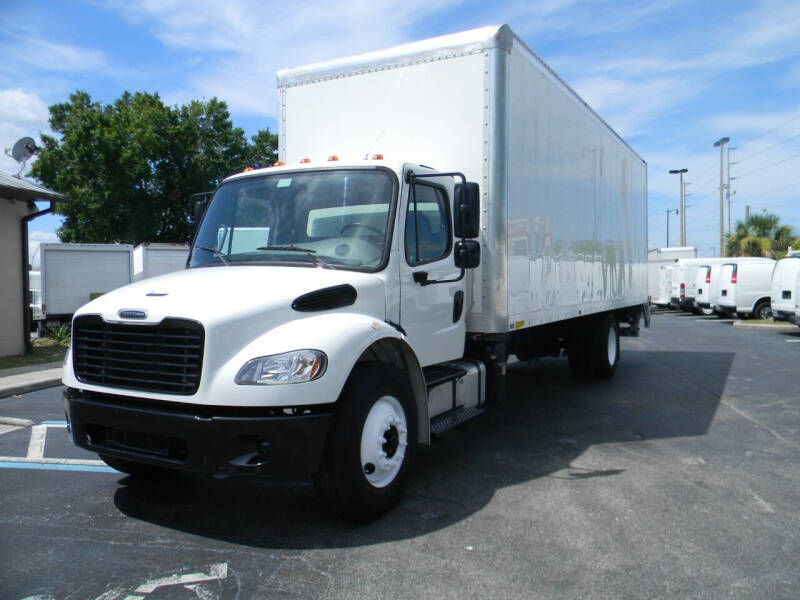 2023 Freightliner M2 106