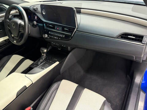 2022 Lexus ES 350 F SPORT