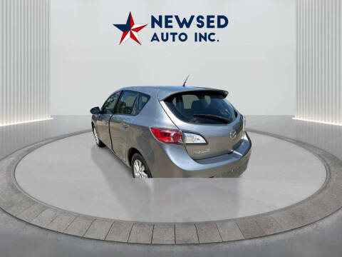 2013 Mazda MAZDA3 i Touring
