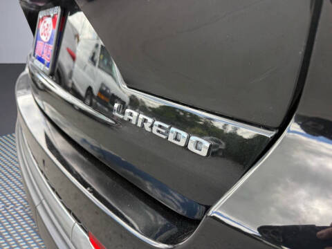 2023 Jeep Grand Cherokee Laredo