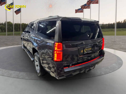 2017 Chevrolet Suburban LT