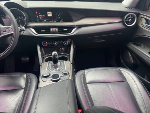 2018 Alfa Romeo Stelvio Ti