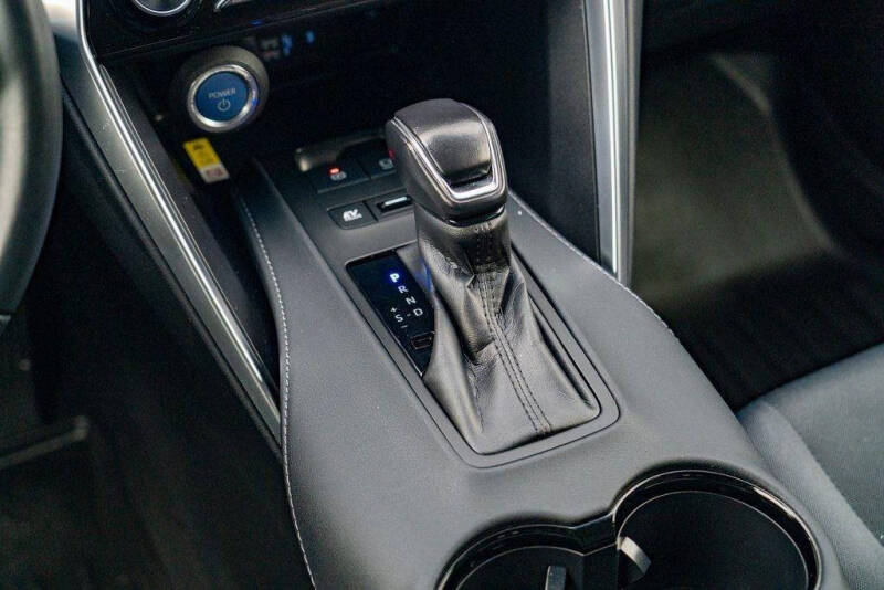 2021 Toyota Venza LE