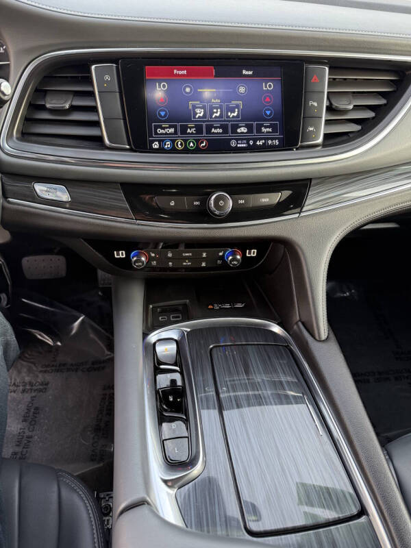 2024 Buick Enclave Premium