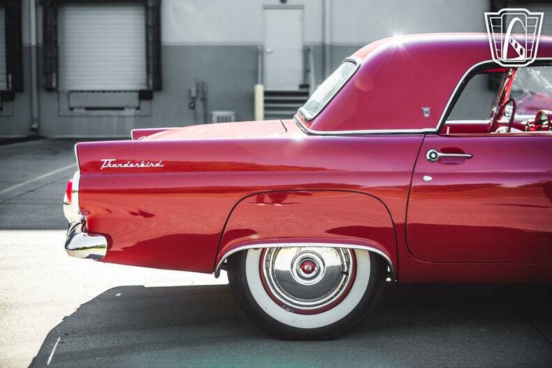 1955 Ford Thunderbird