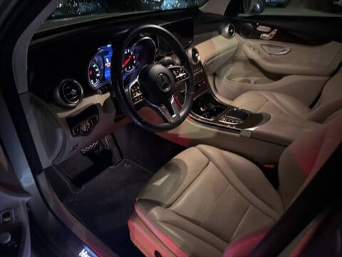 2021 Mercedes-Benz GLC GLC 300