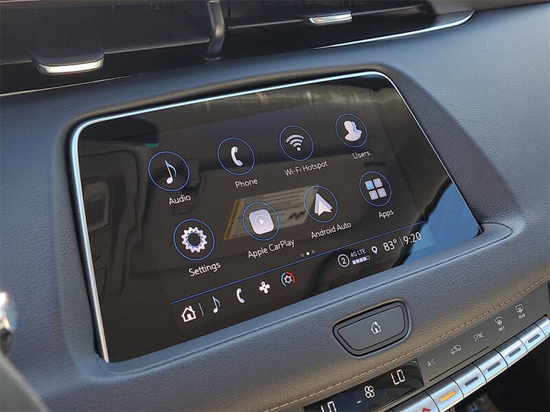 2022 Cadillac XT4 Luxury