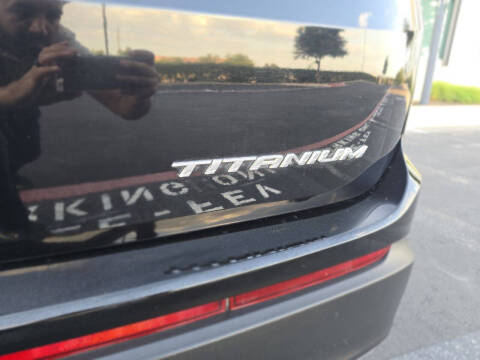 2017 Ford Edge Titanium