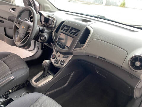 2014 Chevrolet Sonic LT Auto
