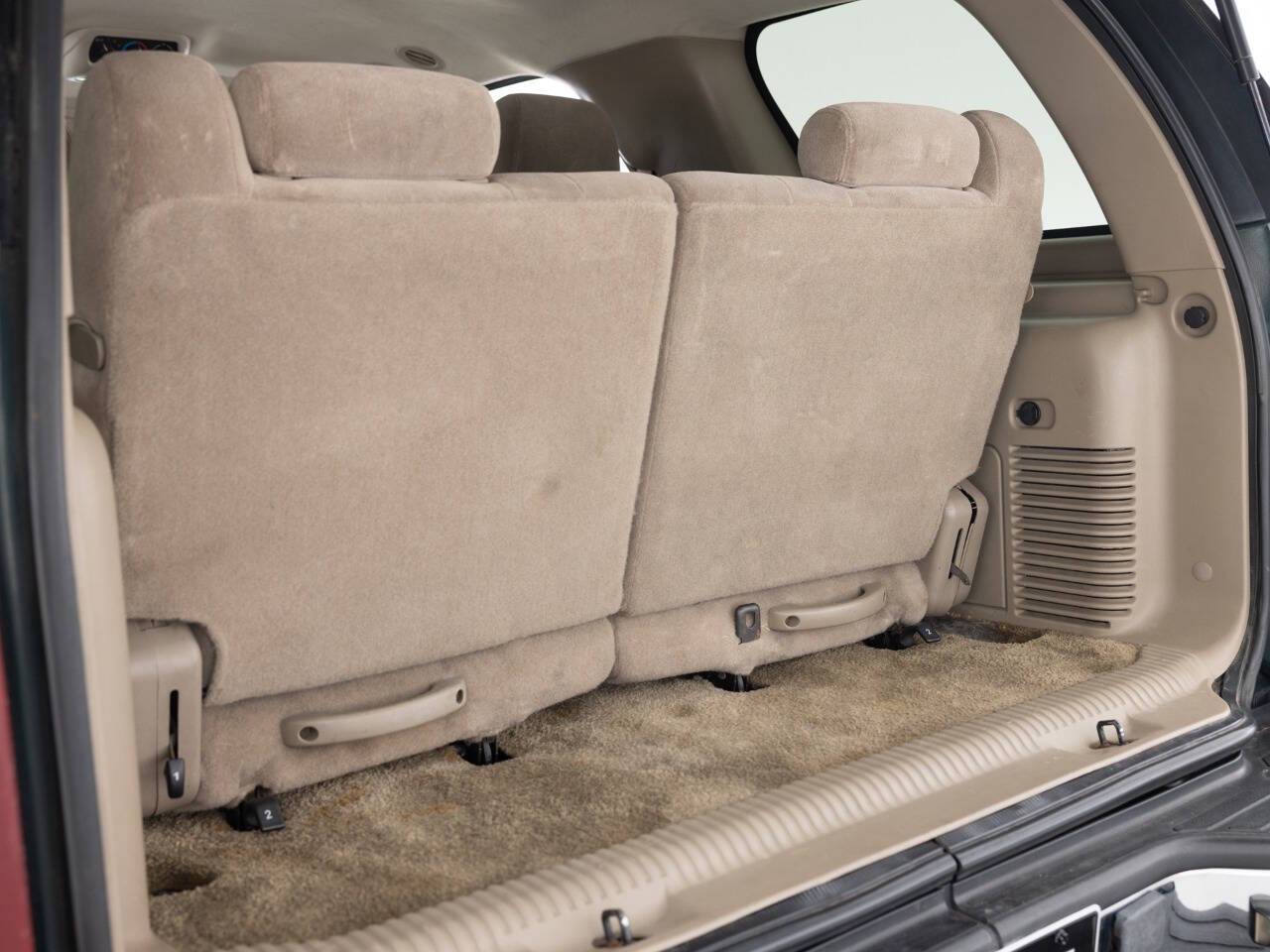 Used Car 2003 Chevrolet Tahoe  Ls 4wd 4dr Suv For Sale Under $10,000 In Coal City, Illinois