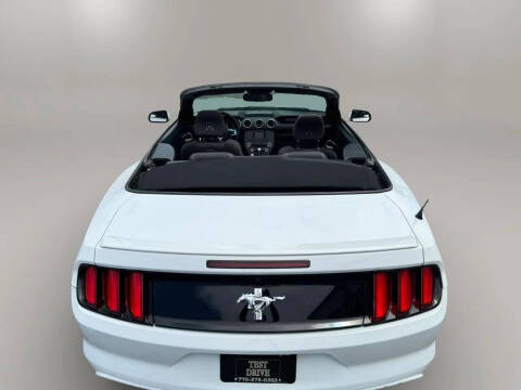 2015 Ford Mustang V6
