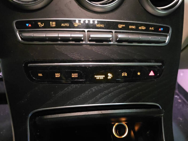 2021 Mercedes-Benz GLC GLC 300 4MATIC