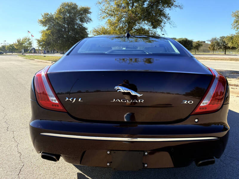 2014 Jaguar XJL Portfolio