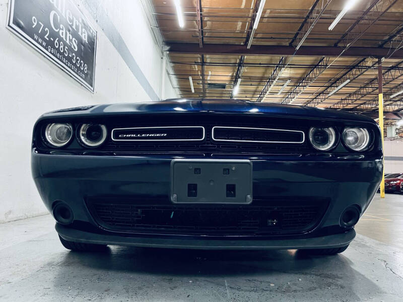 2015 Dodge Challenger SXT