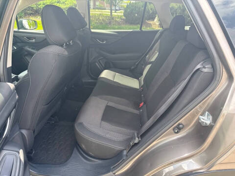 2022 Subaru Outback Premium