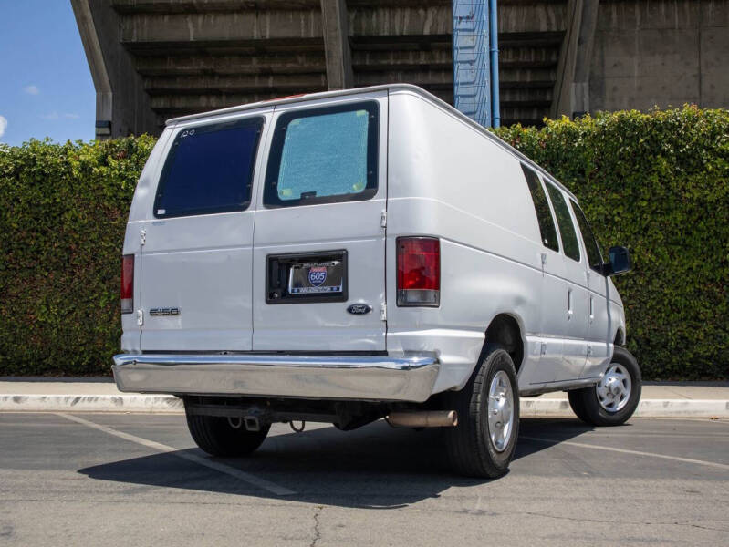2010 Ford E-Series E-150
