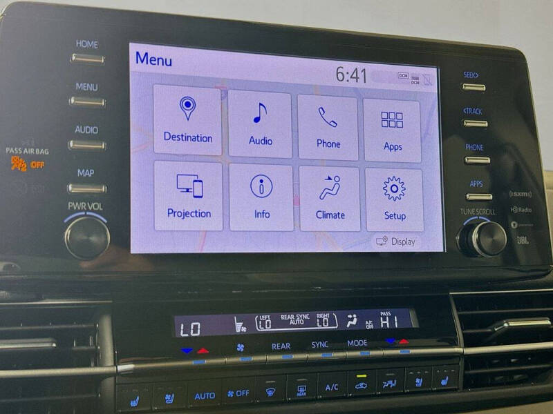 2024 Toyota Sienna Limited 7-Passenger