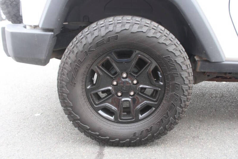 2017 Jeep Wrangler Willys Wheeler