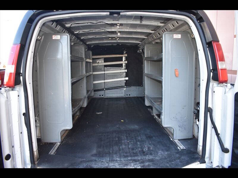 2020 Chevrolet Express 2500