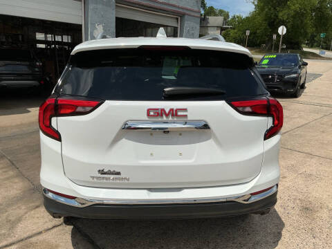 2020 GMC Terrain SLT