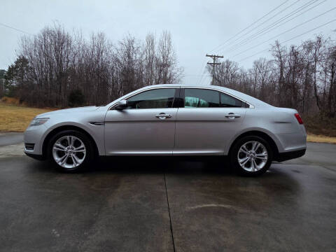 2016 Ford Taurus SEL