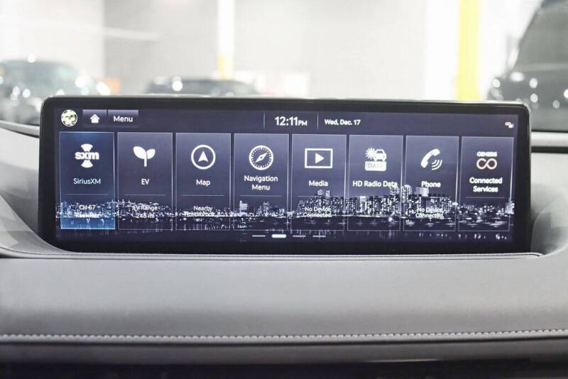 2023 Genesis Electrified G80