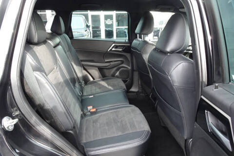 2023 Mitsubishi Outlander SE Special Edition