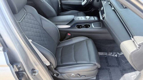 2023 Genesis Electrified GV70