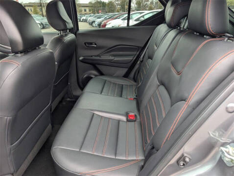 2019 Nissan Kicks SR