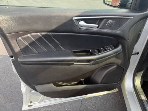 2018 Ford Edge Sport