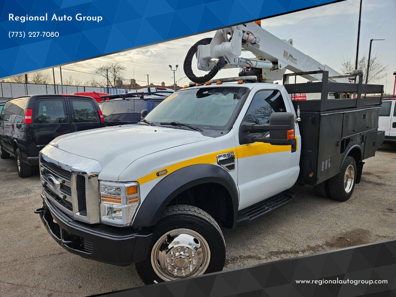 2008 Ford F-550 Super Duty 4X2 2dr Regular Cab 140.8 200.8 in. WB's photo