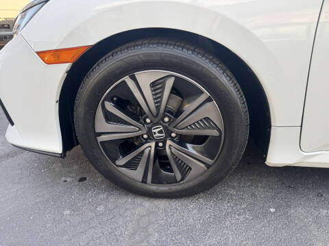 2017 Honda Civic EX w/Honda Sensing