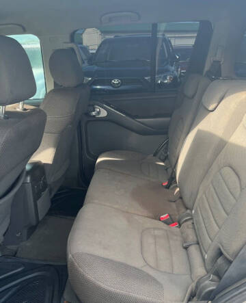 2009 Nissan Pathfinder S