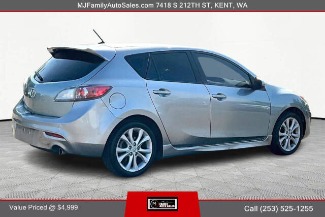 2011 Mazda Mazda3 for sale at MJ FAMILY AUTO SALES in Kent, WA