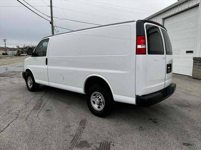2017 Chevrolet Express 2500