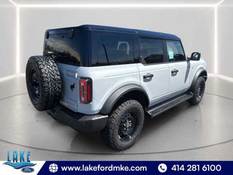 2026 Ford Bronco Outer Banks