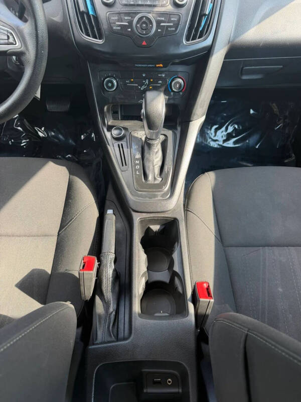 2016 Ford Focus S