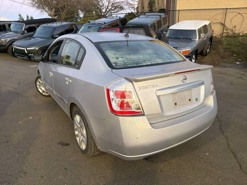 2011 Nissan Sentra 2.0