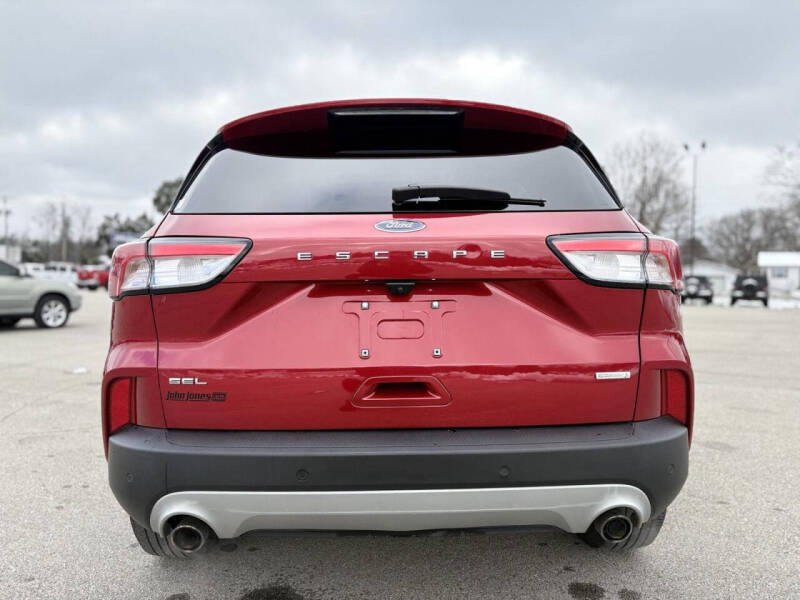 2020 Ford Escape SEL
