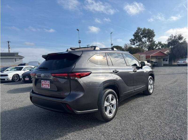 2022 Toyota Highlander L