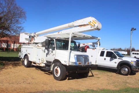 2004 International DuraStar 4300 for sale at Vehicle Network - Hunting Creek Motors in Statesville NC