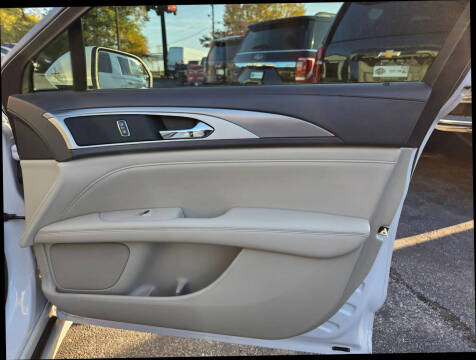 2018 Lincoln MKZ Premiere