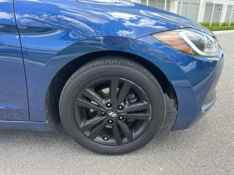 2018 Hyundai Elantra