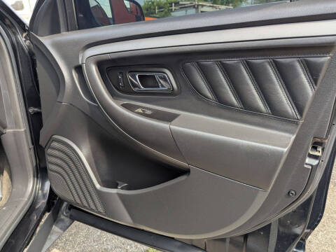 2012 Ford Taurus SEL