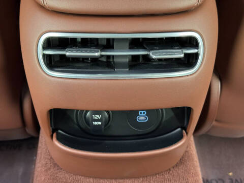 2024 Genesis G90 3.5T e-Supercharger