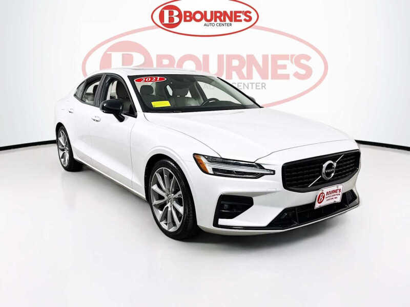 2021 Volvo S60 T5 Momentum