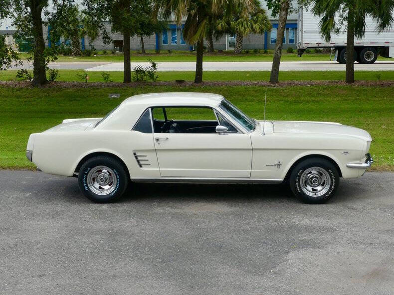 1966 Ford Mustang