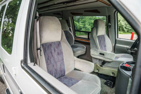 1999 Ford E-Series E-150