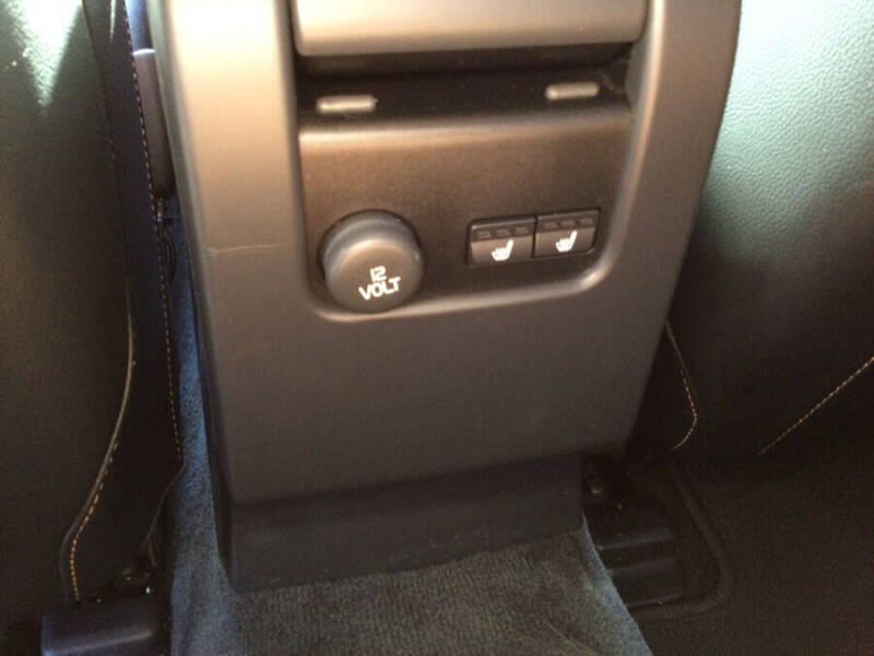 2015 Volvo V60 Cross Country T5