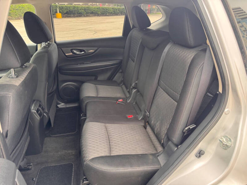 2017 Nissan Rogue S